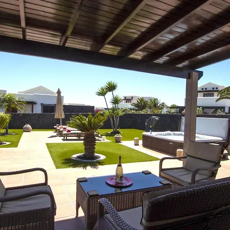 Villa Sbh Mavalosa 2 Bedrooms Playa Blanca Lanzarote Playa Blanca (Lanzarote)
