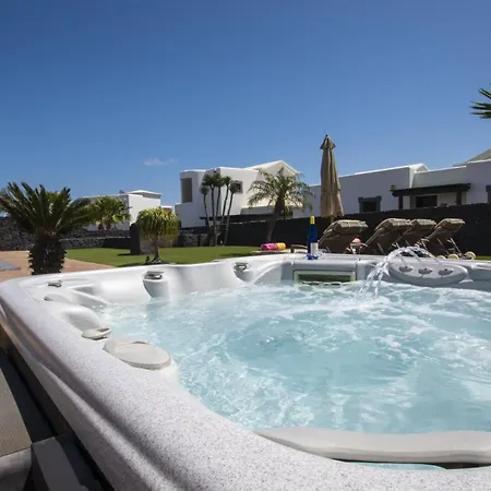 Marvelous 2 Bedrooms Kagura Spacious Villa Playa Blanca (Lanzarote)