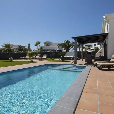 Marvelous 2 Bedrooms Kagura Spacious Playa Blanca (Lanzarote)